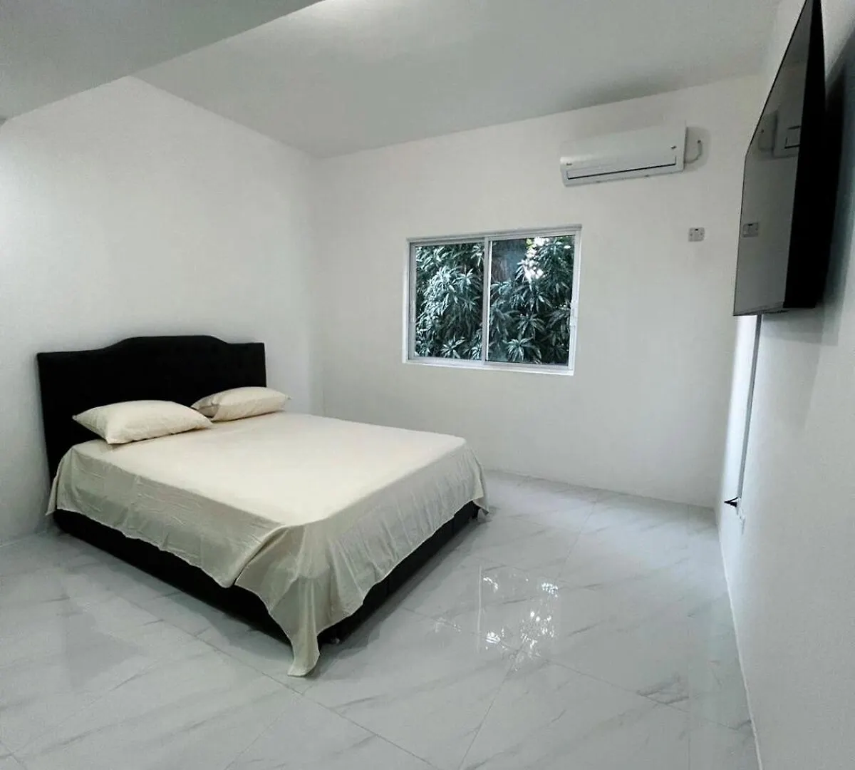 Luxury New Kingston 3 Bed 2 Bath Apartment Jamaica